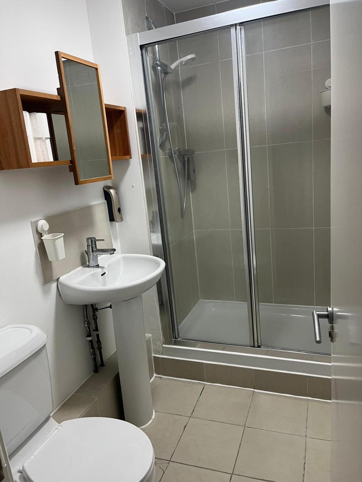 Westciti Chatsworth Road Apartments ครอยดอน ภายนอก รูปภาพ