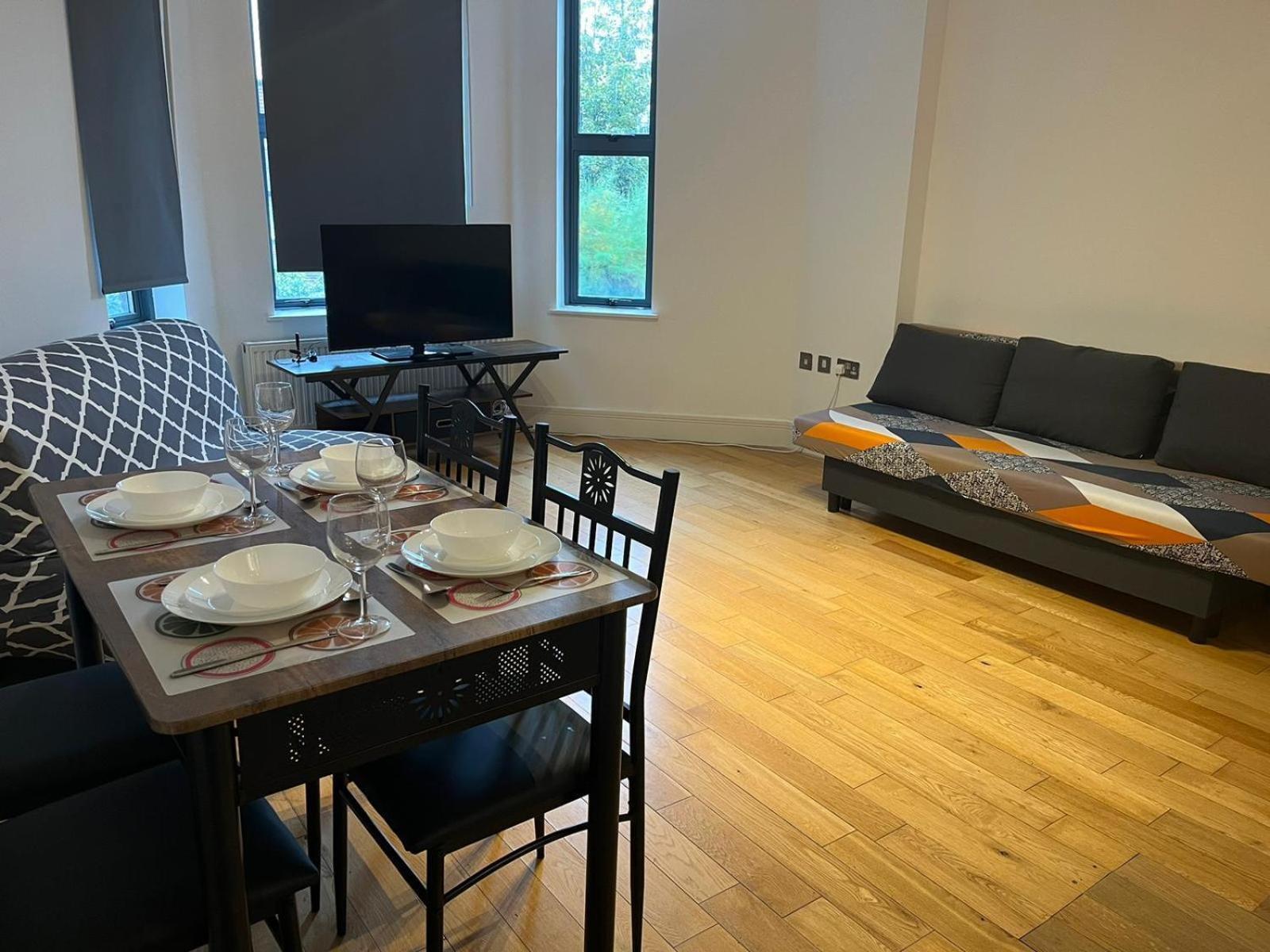 Westciti Chatsworth Road Apartments ครอยดอน ภายนอก รูปภาพ